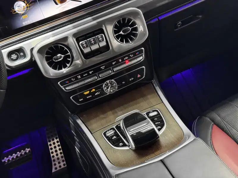 Mercedes-Benz G-Class 2022 4.0T Automatic 4WD 5-seater Parallel Import — миниатюра 11