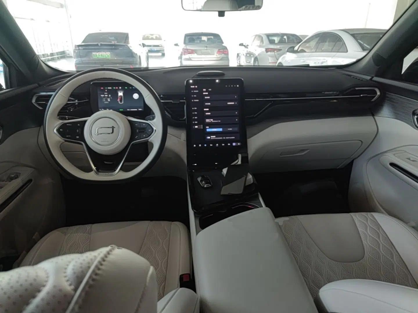 Bestune Yueyi 07 2025 210km Leisure Edition — миниатюра 17