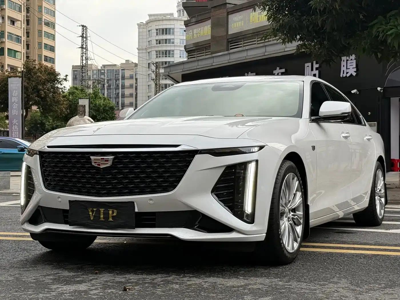 2023 Cadillac CT6 28T Premium — миниатюра 1