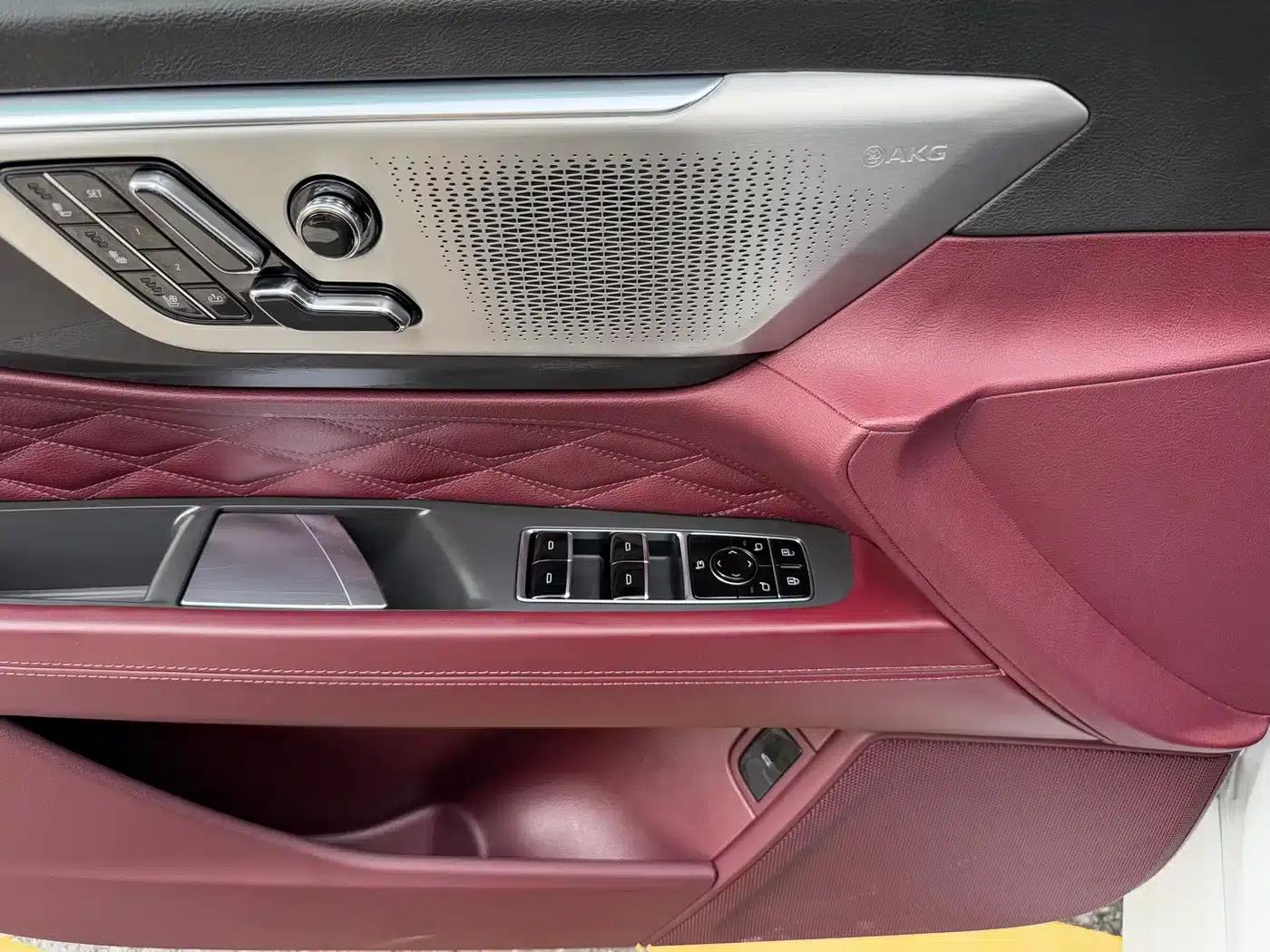 2023 Cadillac CT6 28T Premium — миниатюра 13