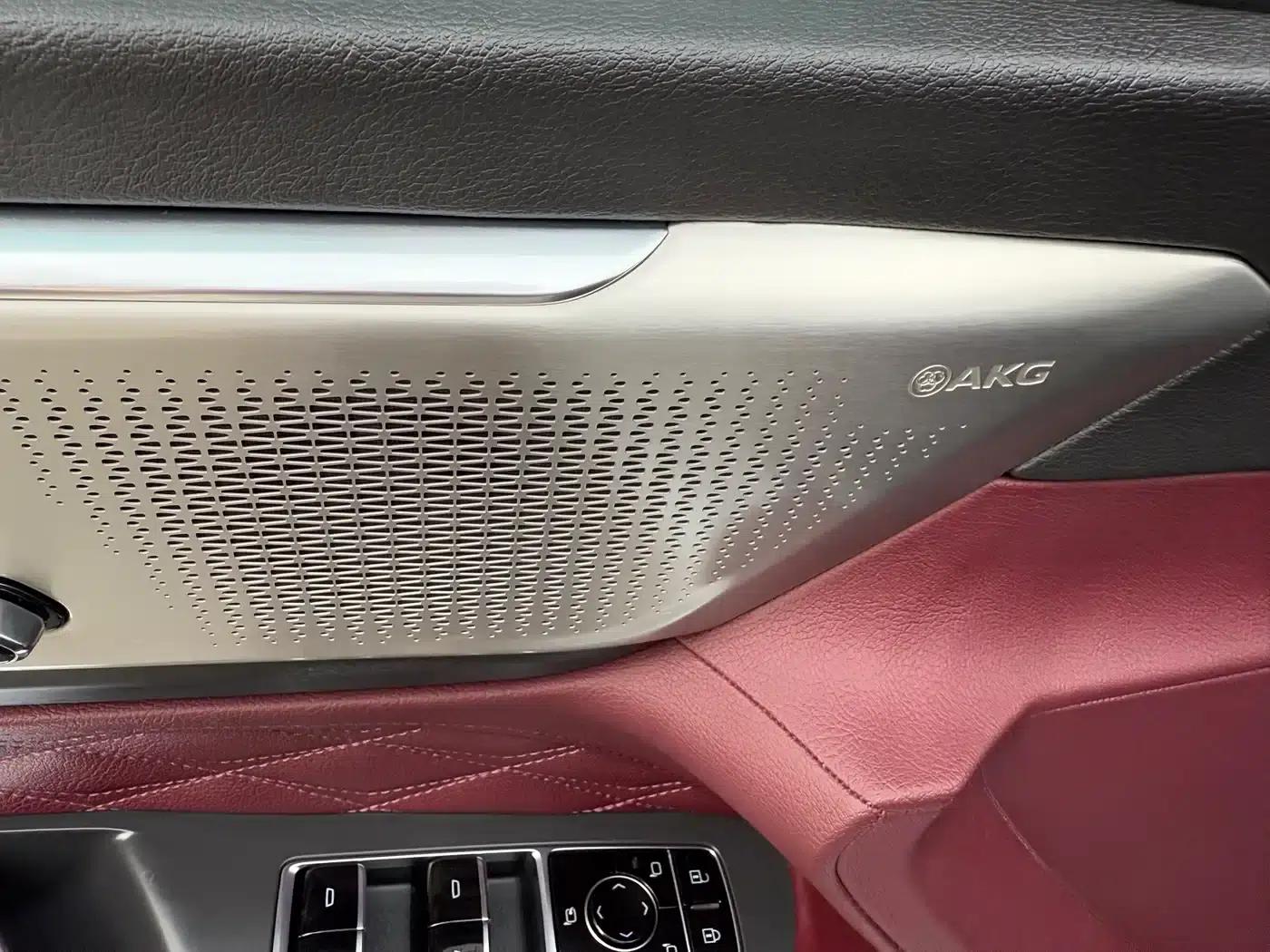 2023 Cadillac CT6 28T Premium — миниатюра 17
