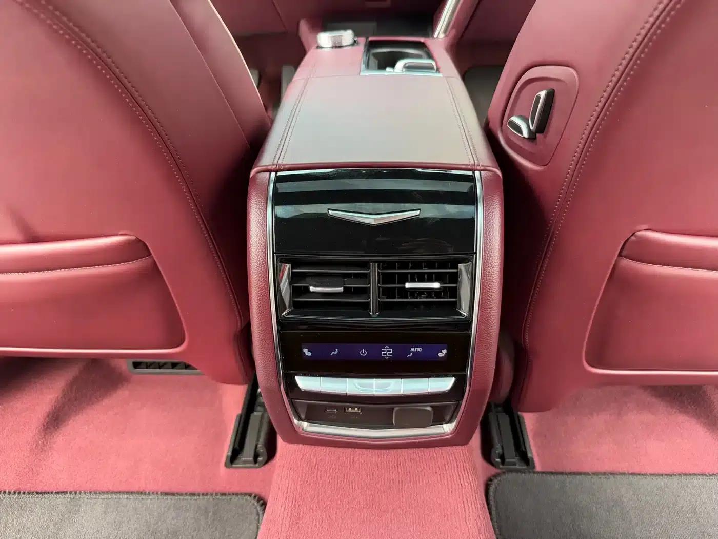 2023 Cadillac CT6 28T Premium — миниатюра 28