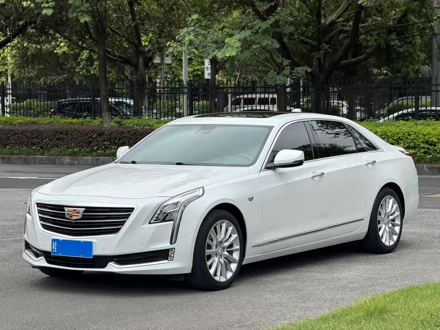 2017 Cadillac CT6 28T Premium — миниатюра 1