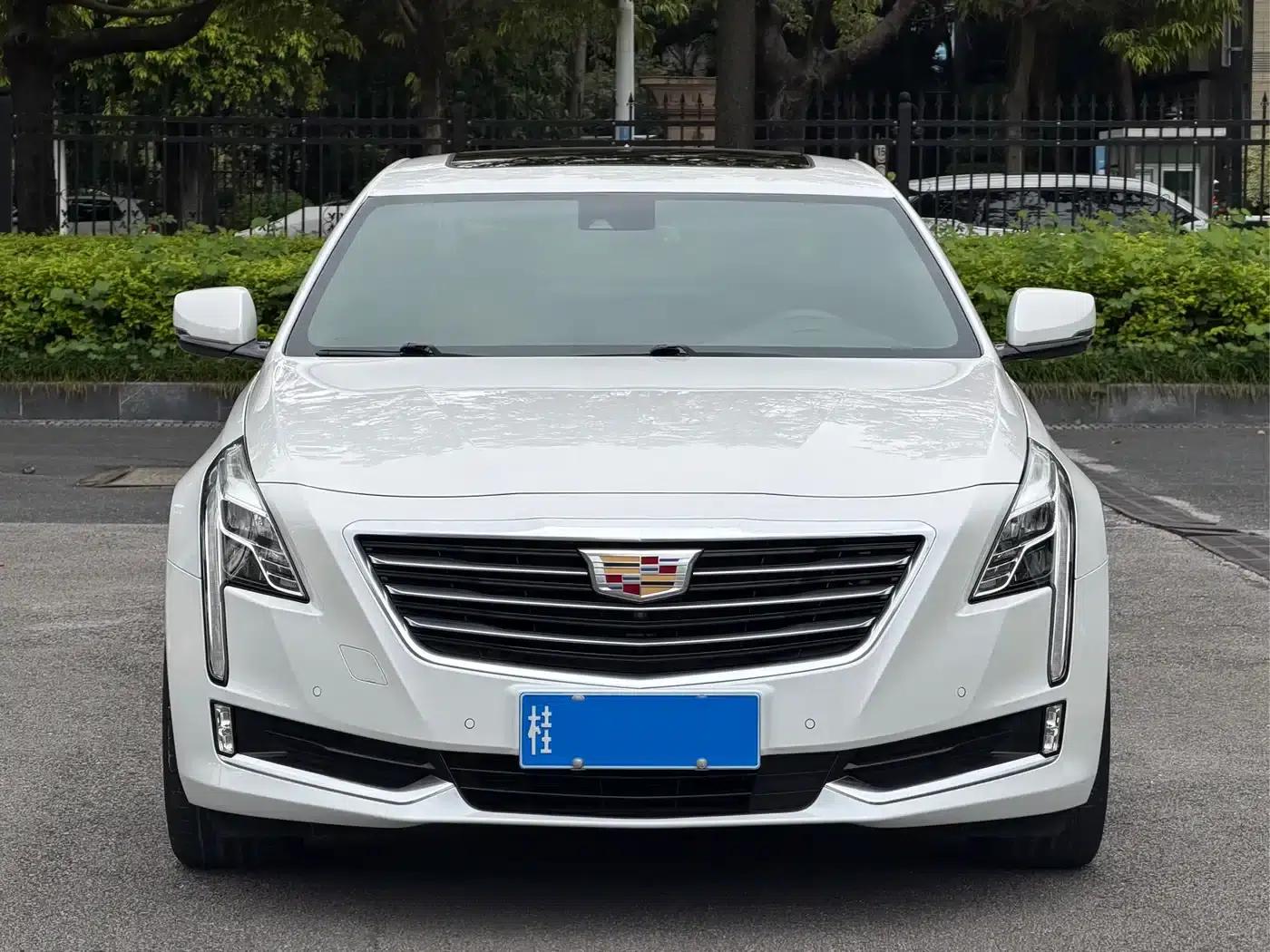 2017 Cadillac CT6 28T Premium — миниатюра 2