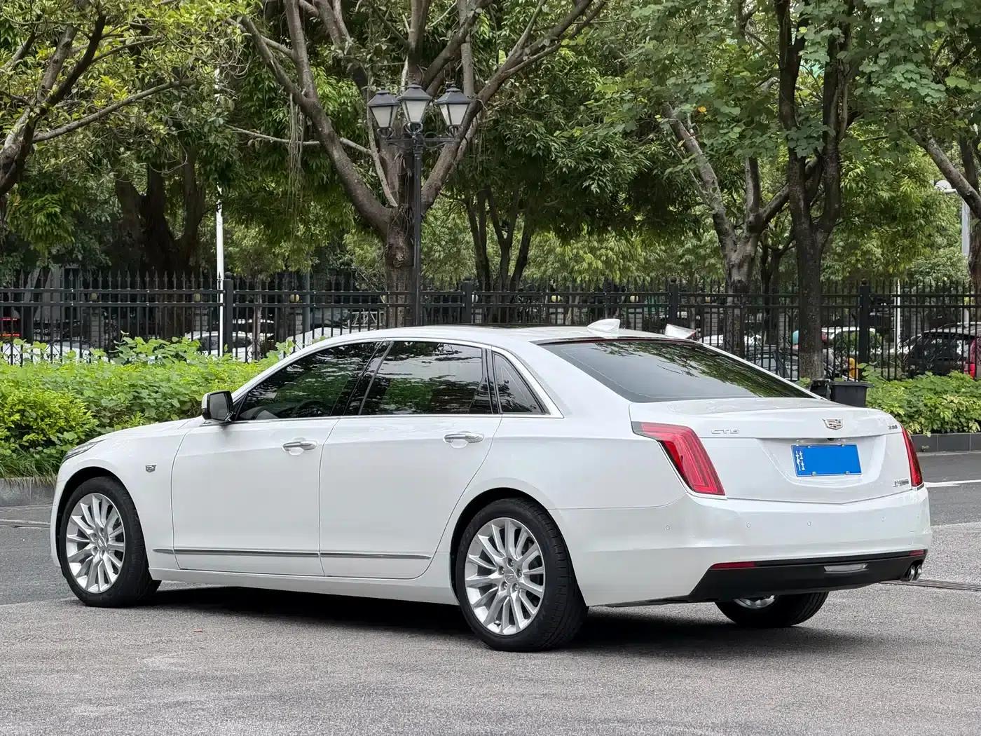 2017 Cadillac CT6 28T Premium — миниатюра 17