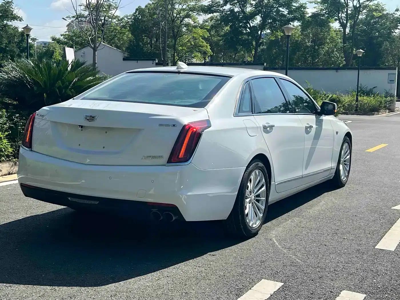 2017 Cadillac CT6 28T Fashion Edition — миниатюра 6