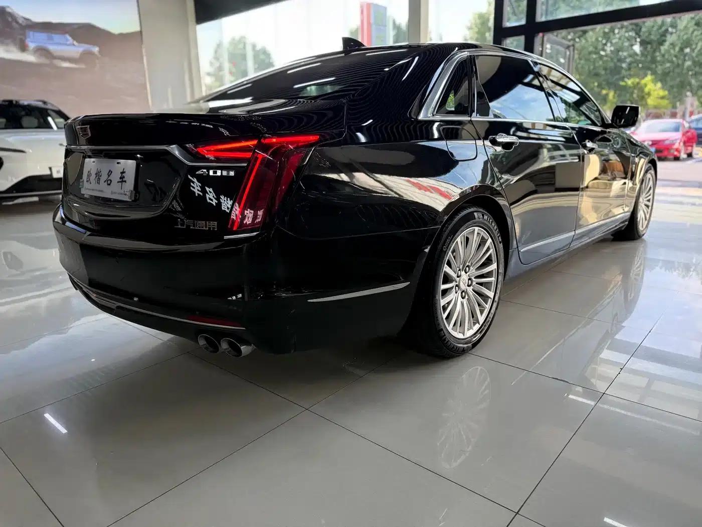 2019 Cadillac CT6 28T Luxury — миниатюра 14
