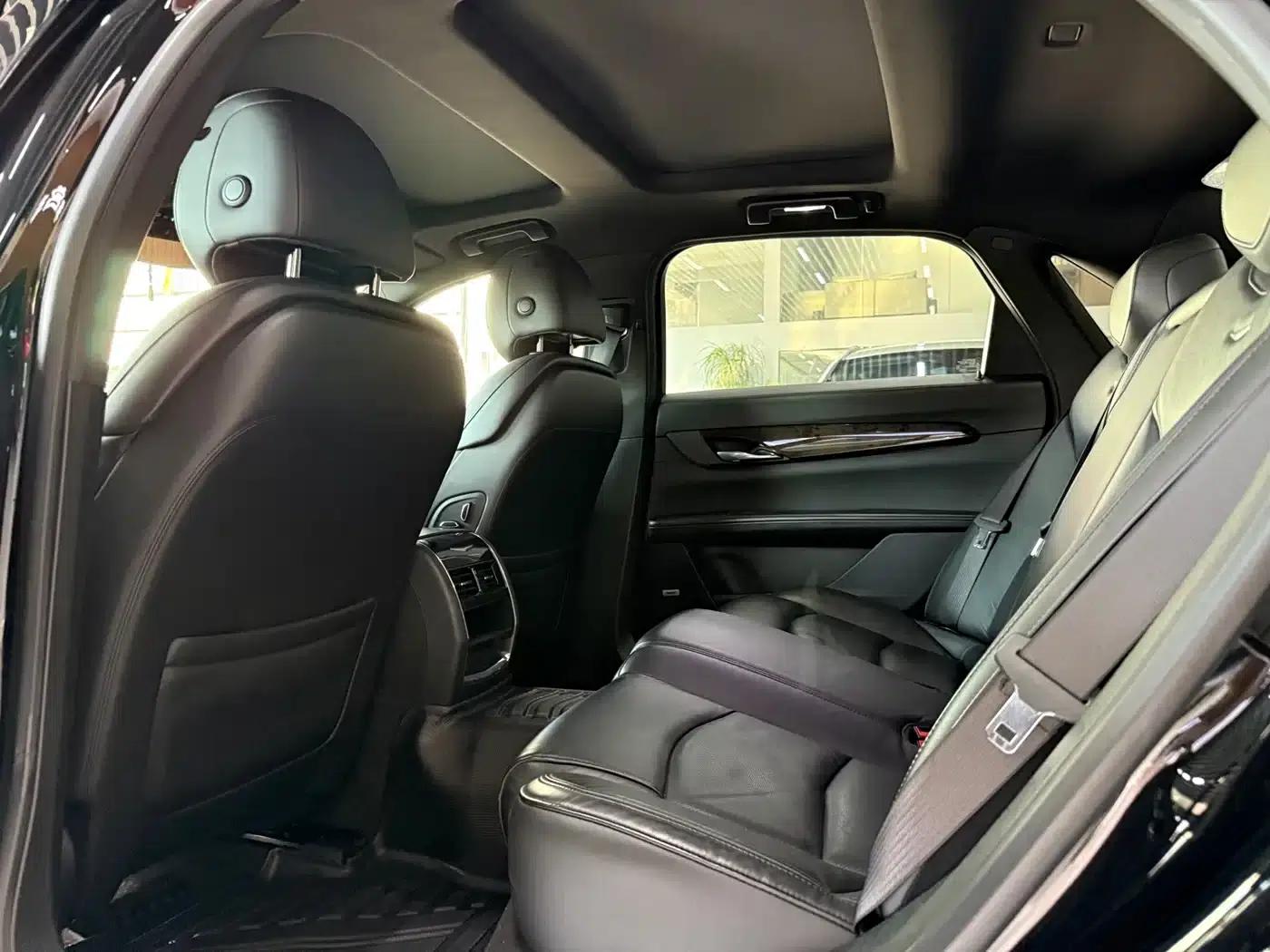 2019 Cadillac CT6 28T Luxury — миниатюра 6