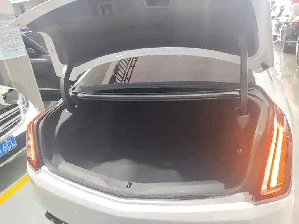 2017 Cadillac CT6 28T Elite — миниатюра 19
