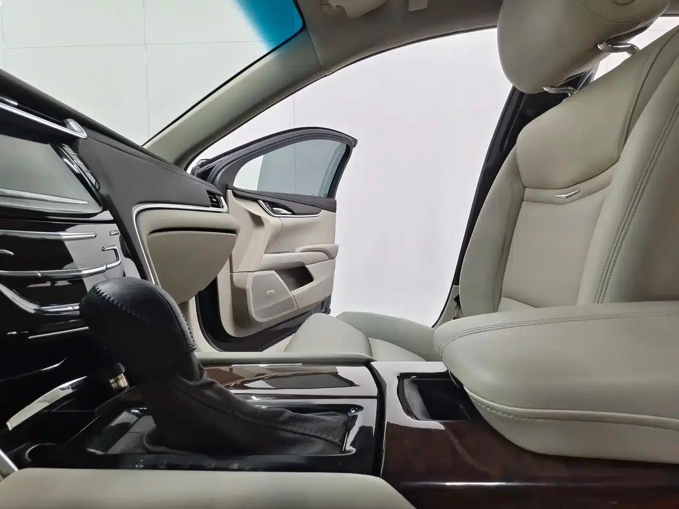 2017 Cadillac XTS 28T Technology Edition — миниатюра 12
