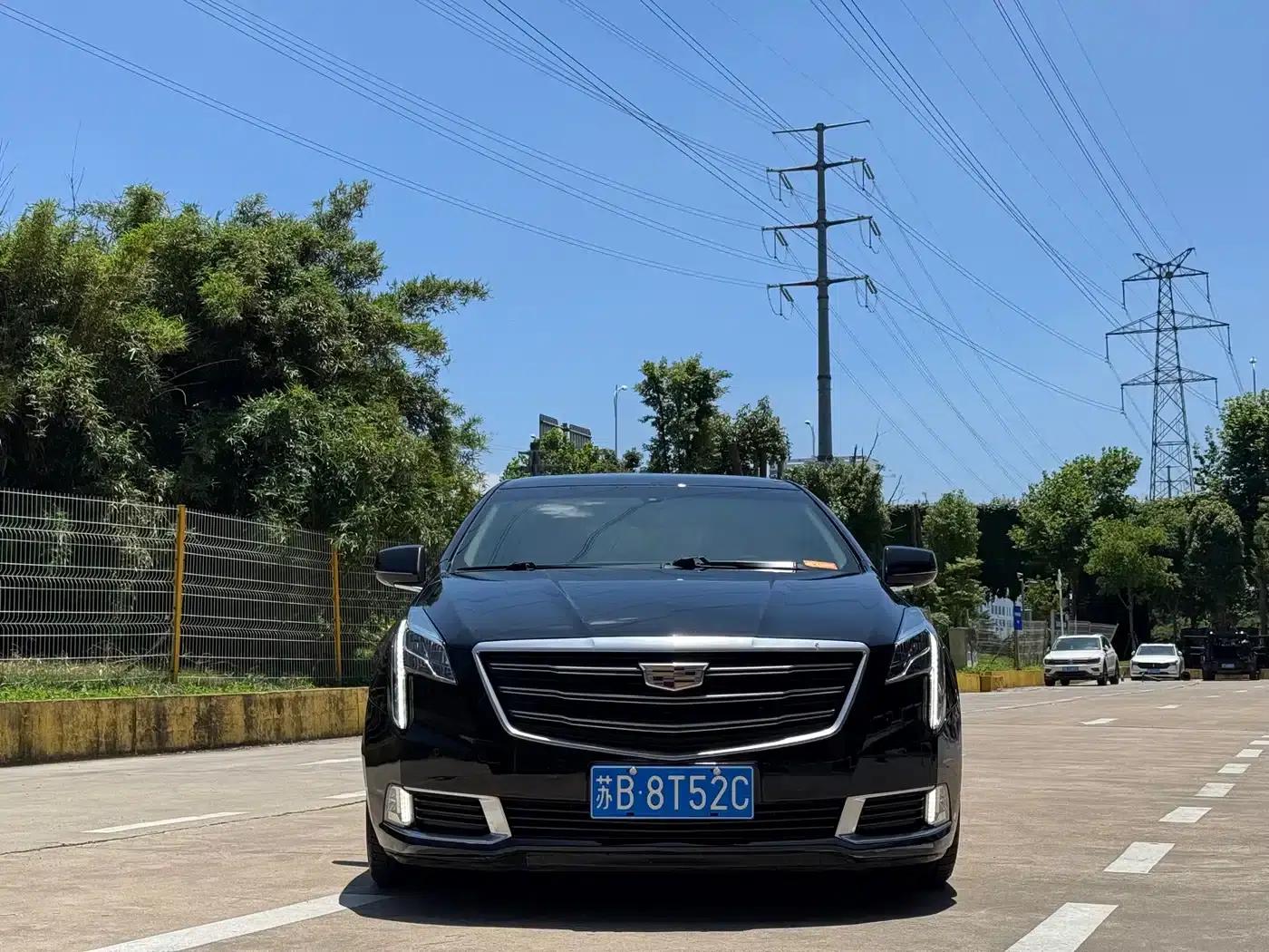 2018 Cadillac XTS 28T Luxury — миниатюра 2