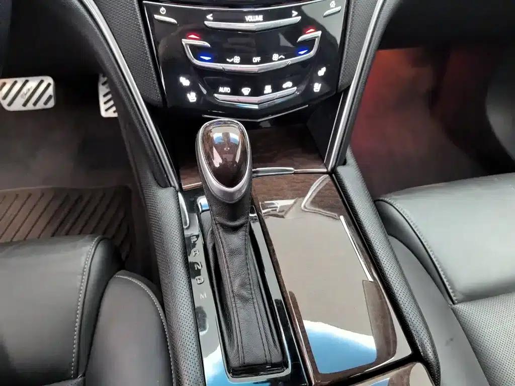 2017 Cadillac XTS 28T Luxury — миниатюра 13