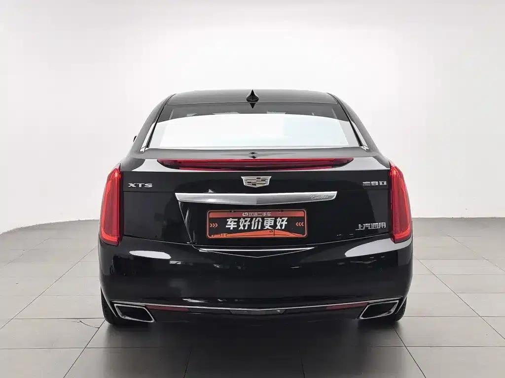 2017 Cadillac XTS 28T Luxury — миниатюра 4