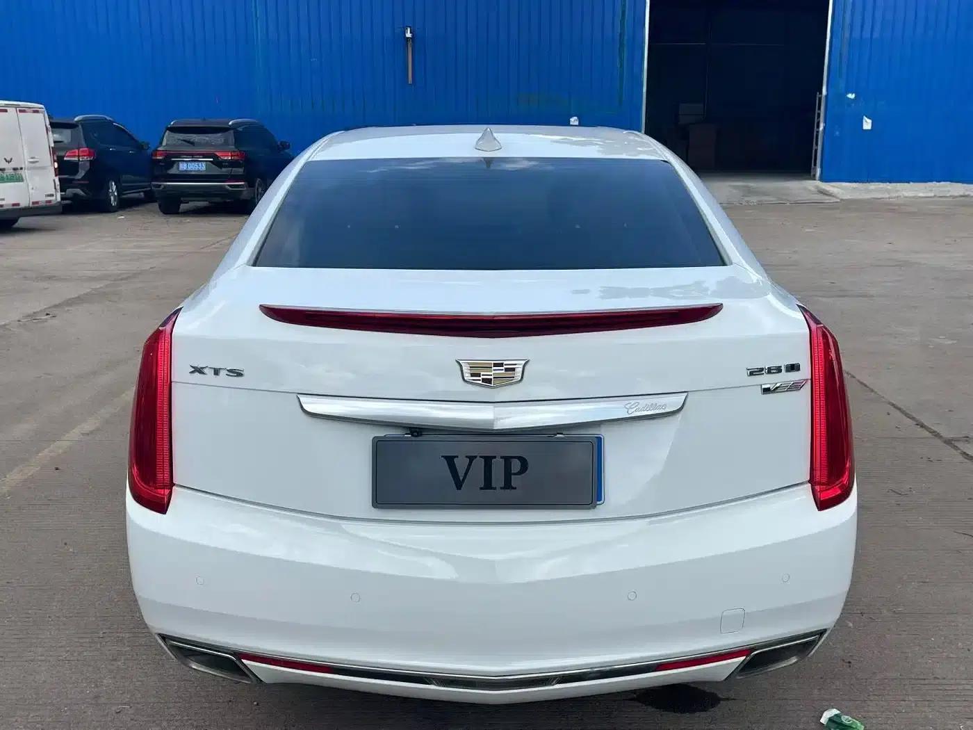 2017 Cadillac XTS 28T Elite — миниатюра 4