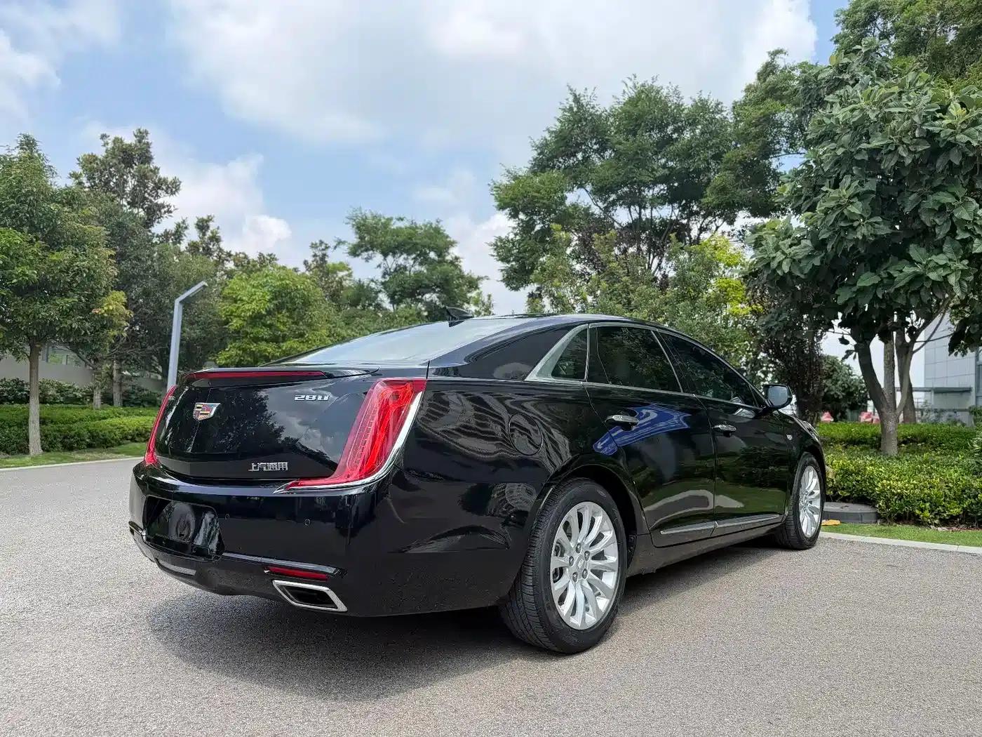 2018 Cadillac XTS 28T Technology Edition — миниатюра 7