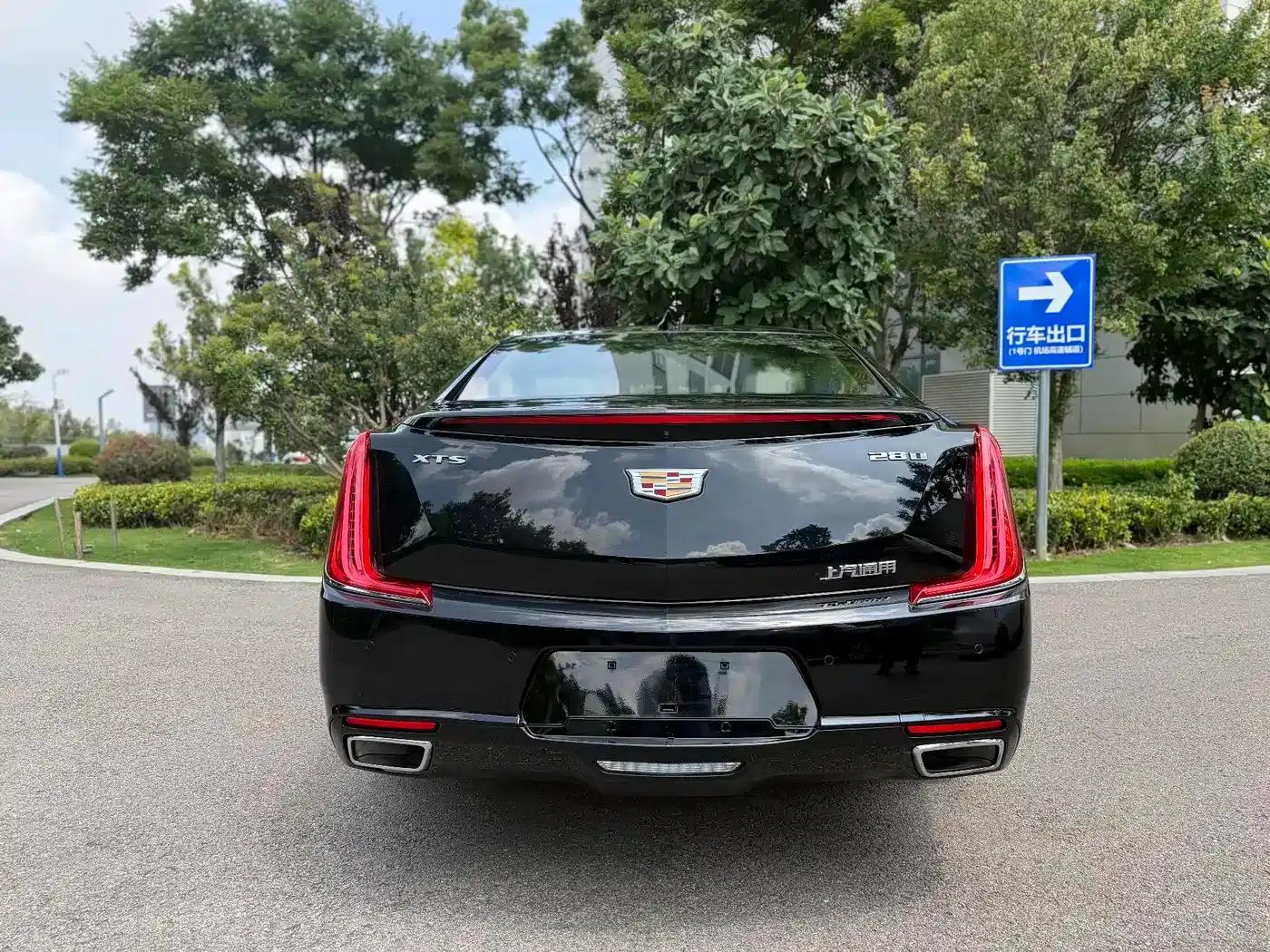 2018 Cadillac XTS 28T Technology Edition — миниатюра 8