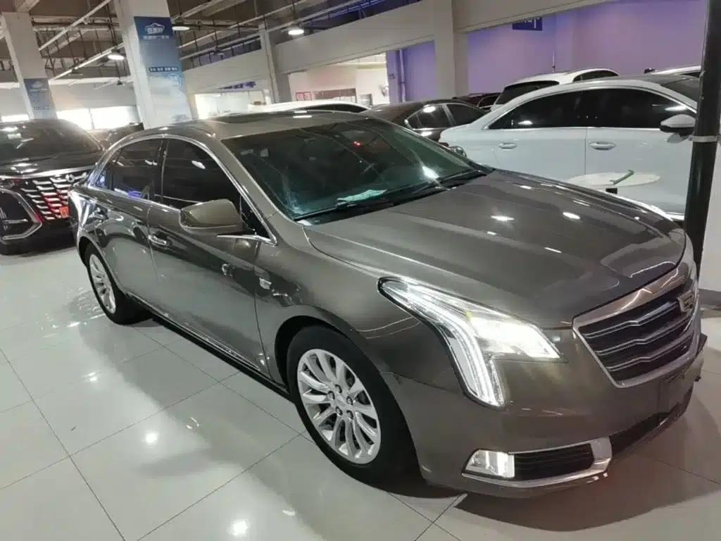 2018 Cadillac XTS 28T Elite — миниатюра 4