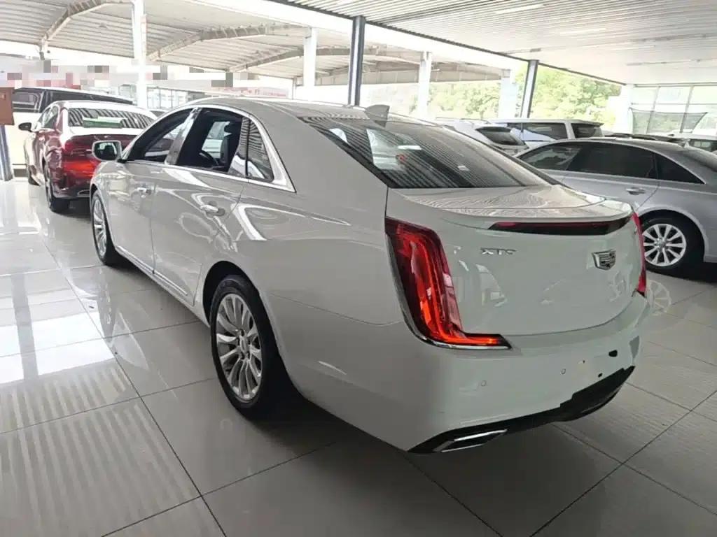 2018 Cadillac XTS 28T Technology Edition — миниатюра 5