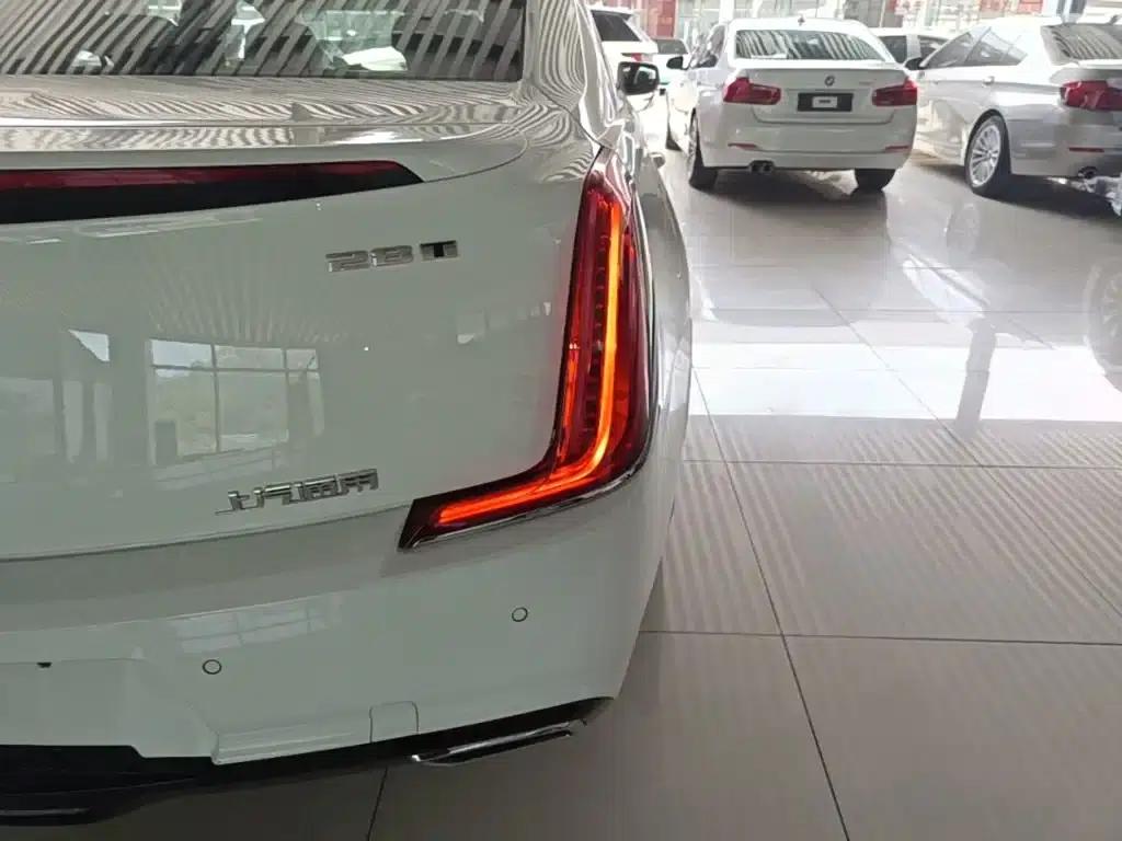2018 Cadillac XTS 28T Technology Edition — миниатюра 8