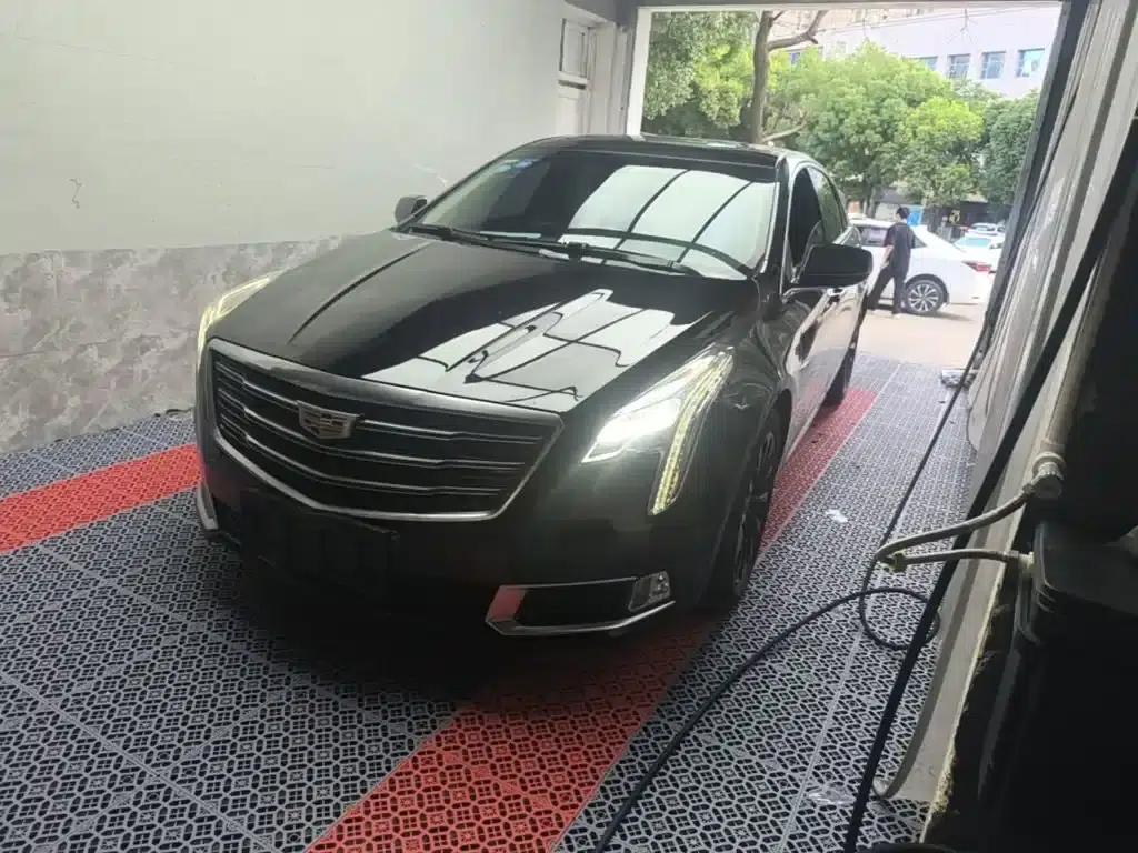 2018 Cadillac XTS 28T Elite — миниатюра 2