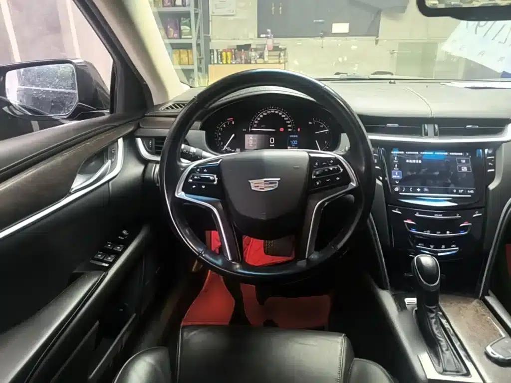 2018 Cadillac XTS 28T Elite — миниатюра 11