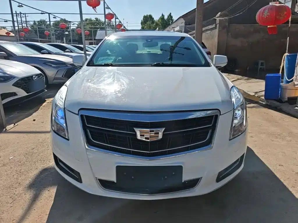 2017 Cadillac XTS 28T Technology Edition — миниатюра 3