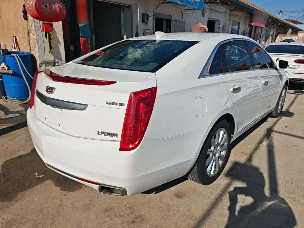 2017 Cadillac XTS 28T Technology Edition — миниатюра 5
