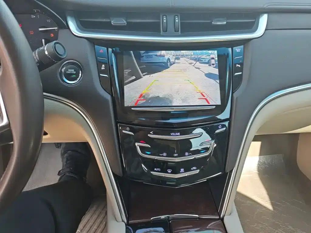 2017 Cadillac XTS 28T Technology Edition — миниатюра 9