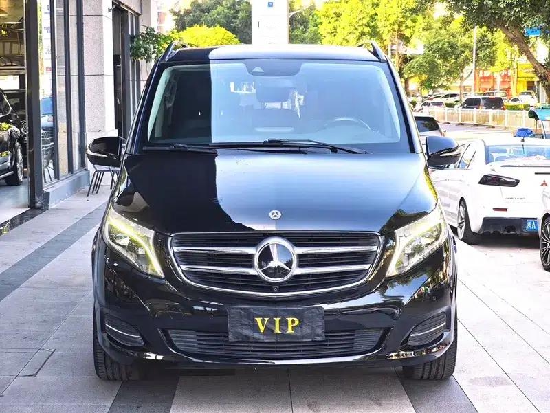 Mercedes-Benz V-Class 2017 V 260 Premium Edition — миниатюра 2
