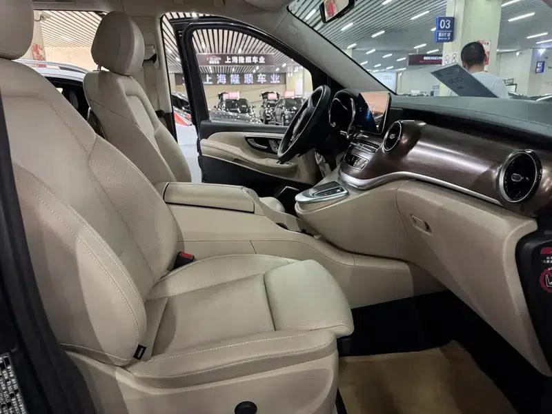 Mercedes-Benz V-Class 2022 V 260 L Long Wheelbase Luxury Edition — миниатюра 10