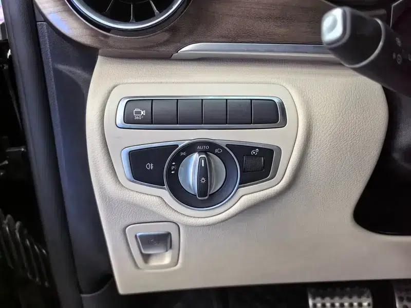 Mercedes-Benz V-Class 2022 V 260 Premium Edition — миниатюра 10