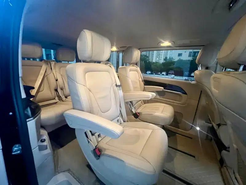 Mercedes-Benz V-Class 2017 V 260 Navigator Edition — миниатюра 20