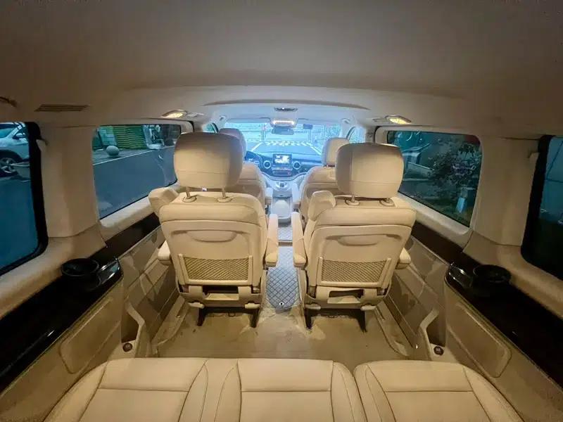 Mercedes-Benz V-Class 2017 V 260 Navigator Edition — миниатюра 22