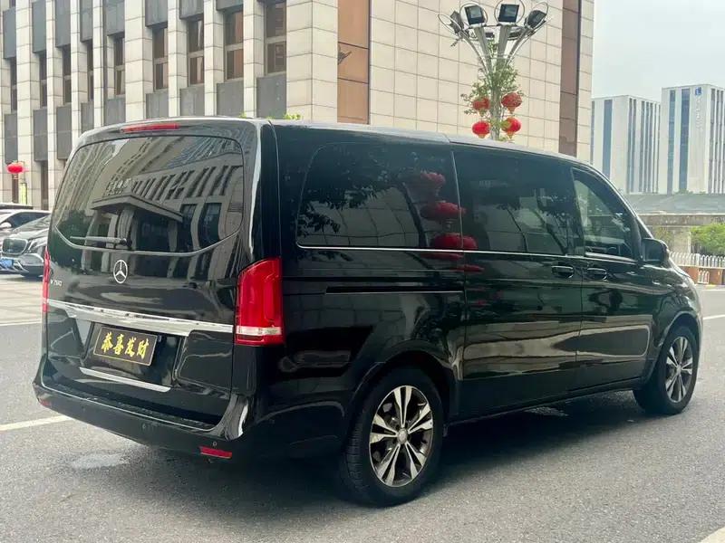 Mercedes-Benz V-Class 2017 V 260 Navigator Edition — миниатюра 7