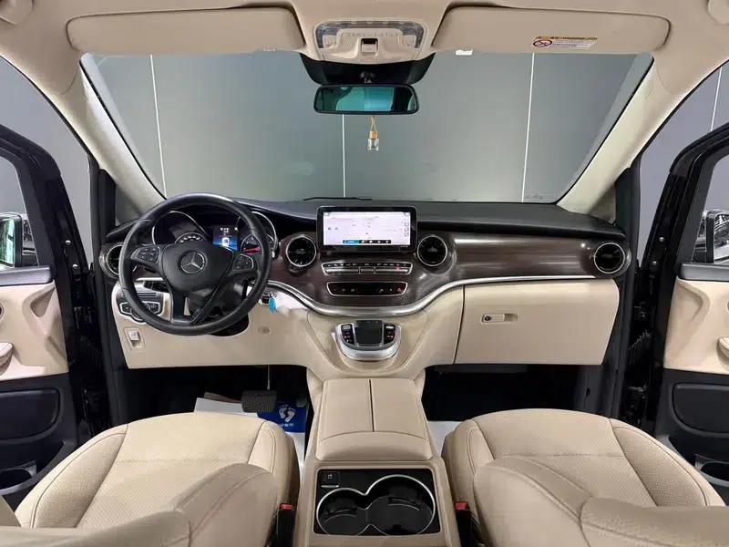 Mercedes-Benz V-Class 2021 V 260 Navigator Edition — миниатюра 12