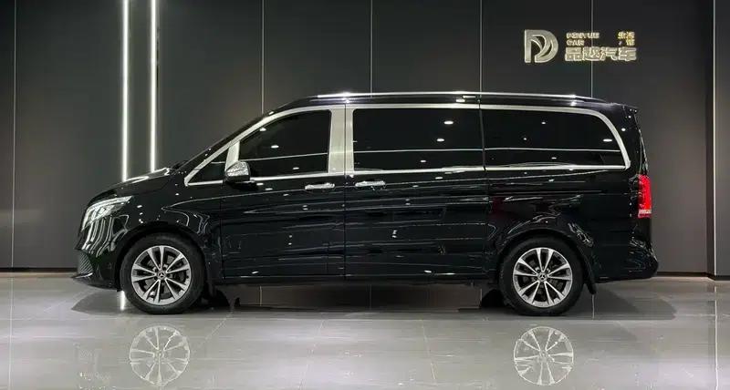 Mercedes-Benz V-Class 2021 V 260 Navigator Edition — миниатюра 3