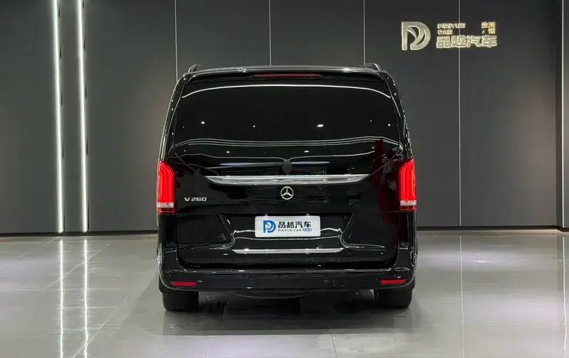 Mercedes-Benz V-Class 2021 V 260 Navigator Edition — миниатюра 4