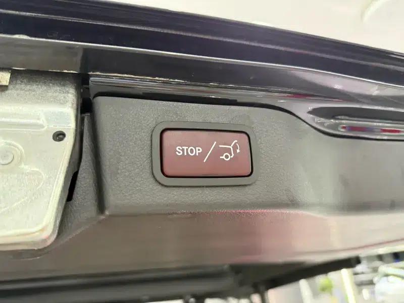 Mercedes-Benz V-Class 2021 V 260 Navigator Edition — миниатюра 10