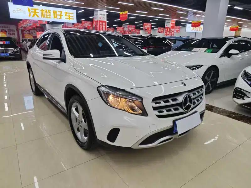 2019 Mercedes-Benz GLA 200 Dynamic — миниатюра 3