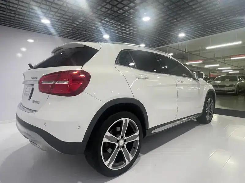 2015 Mercedes-Benz GLA 220 4MATIC Luxury — миниатюра 6