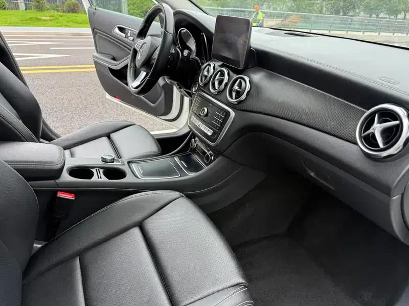 2018 Mercedes-Benz GLA 200 Fashion Edition — миниатюра 17