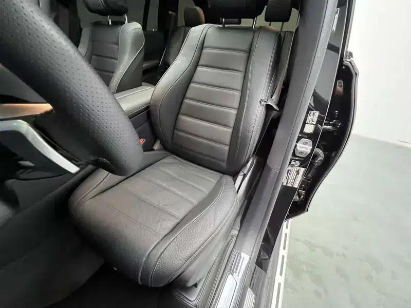 Mercedes-Benz GLS 2025 3.0T Automatic 4WD 7-Seater (Parallel Import) — миниатюра 17