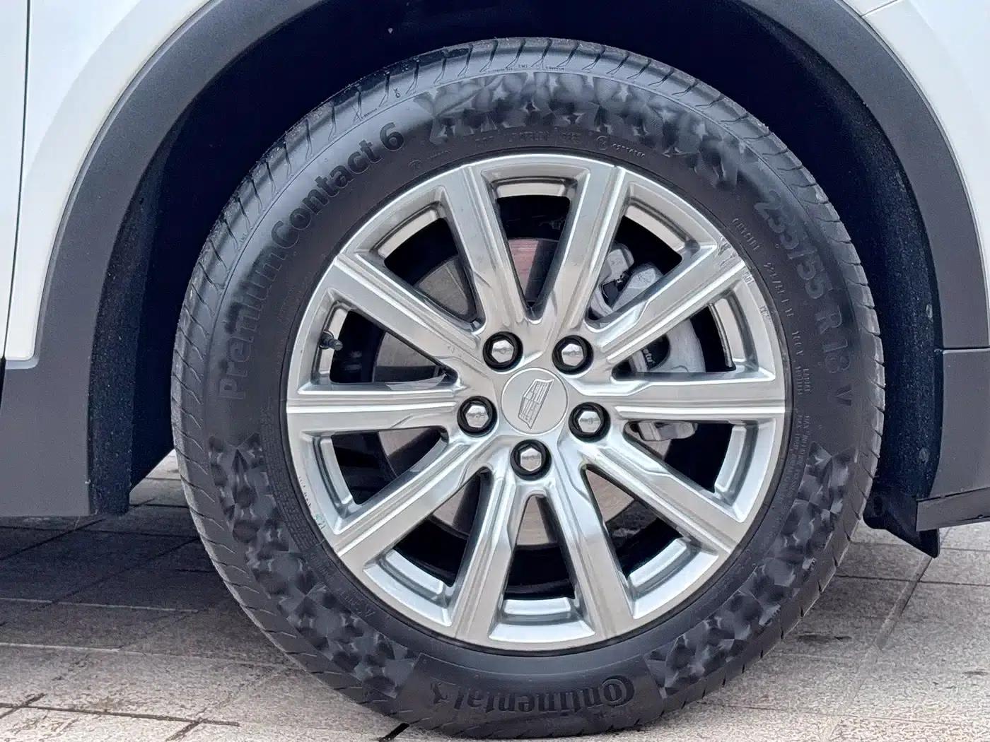 Cadillac XT4 2020 28T Two-Wheel Drive Premium Edition — миниатюра 7
