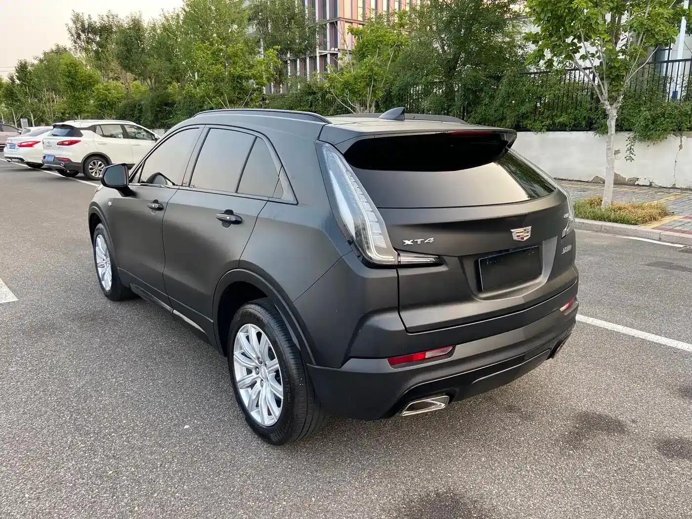 2018 Cadillac XT4 28T 2WD Luxury Sport — миниатюра 6