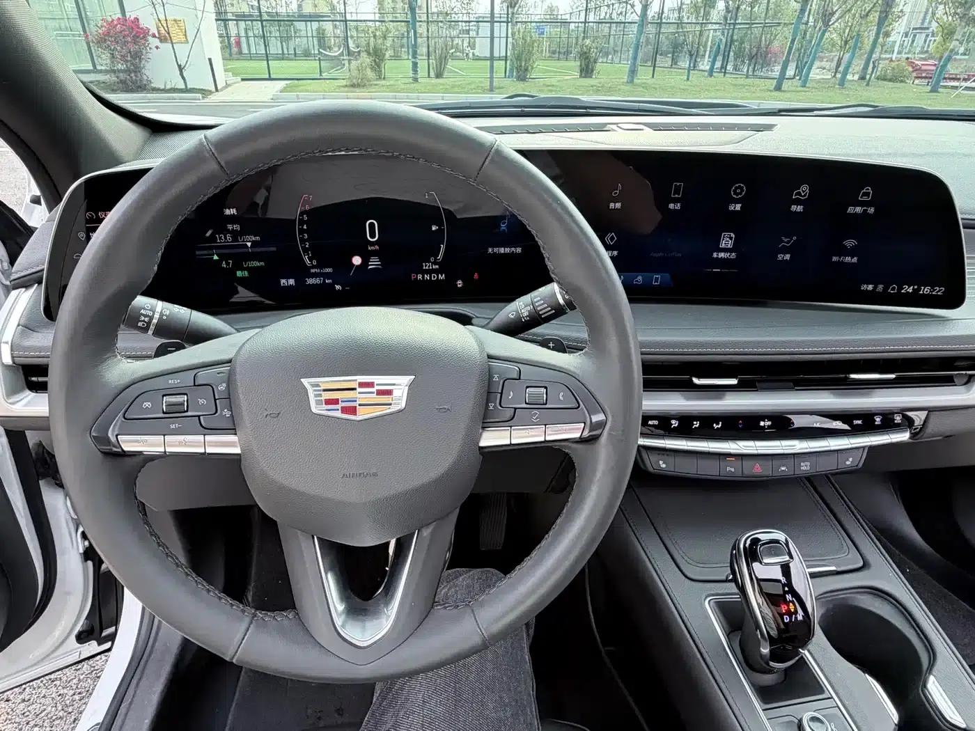 2024 Cadillac XT4 Facelift 28T Two-Wheel Drive Luxury — миниатюра 10