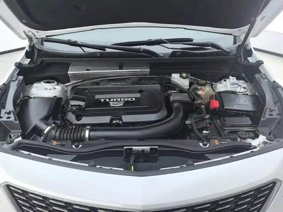 Cadillac XT4 2021 28T Two-Wheel Drive Premium Edition — миниатюра 10
