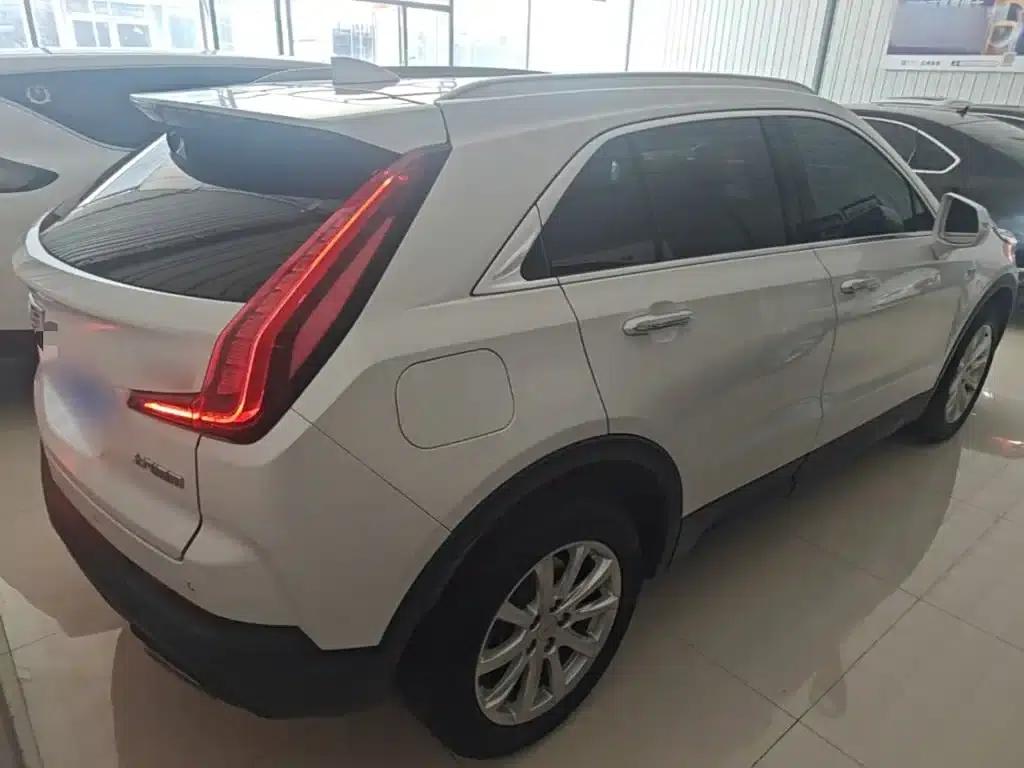 Cadillac XT4 2022 28T 2WD Fashion Edition — миниатюра 7