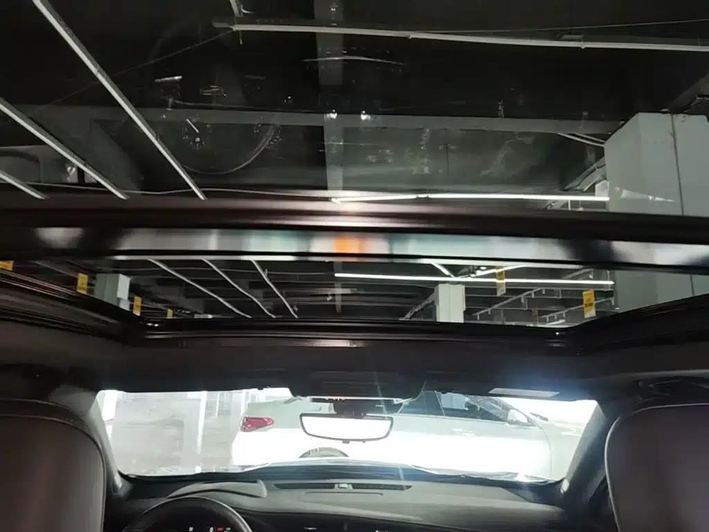 Cadillac XT4 2022 28T AWD Platinum — миниатюра 18