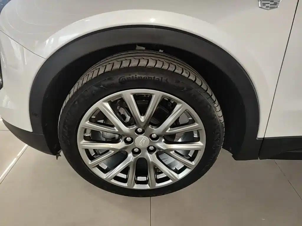 Cadillac XT4 2022 28T AWD Platinum — миниатюра 23