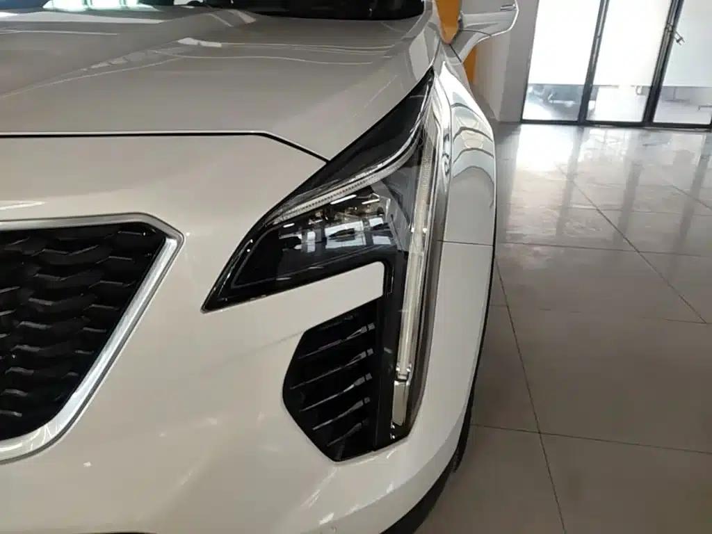 Cadillac XT4 2022 28T AWD Platinum — миниатюра 24